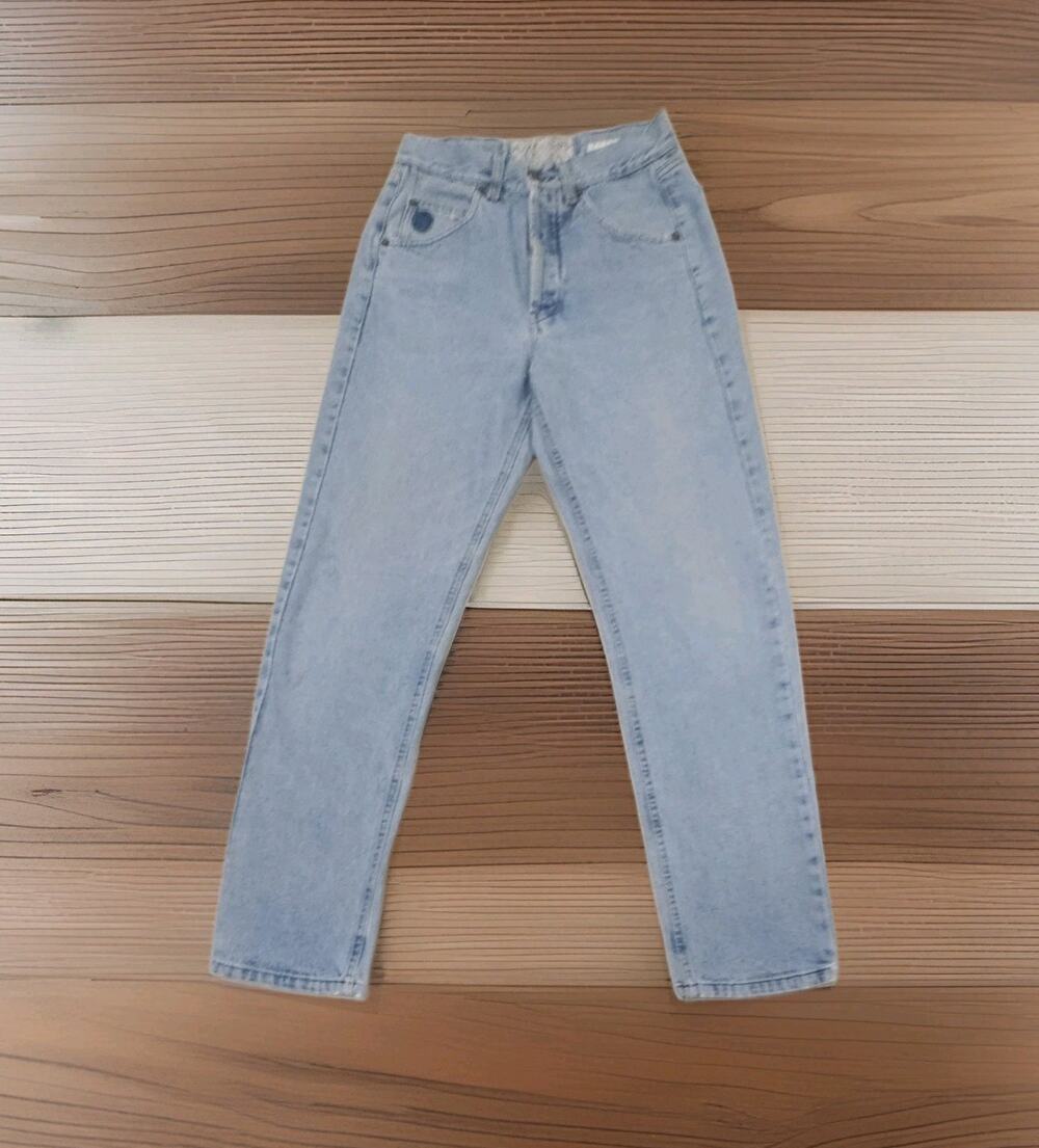 Avirex Vintage Boyfriend In Stone Wash Y2K Italy Jeans Size 29